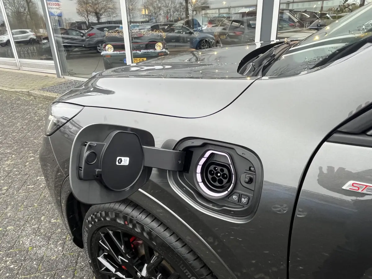 2.5 PHEV ST-Line X Black Package 243pk e-CVT Automaat | NIEUWSTE MODELUPDATE MET BLUECRUISE EN CONNECTIVITY | 0911 | Leverbaar in meerdere kleuren | Full Options | Pano | Blue Cruise | Black