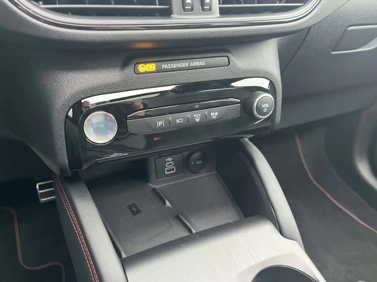 2.5 PHEV ST-Line X Black Package 243pk e-CVT Automaat | NIEUWSTE MODELUPDATE MET BLUECRUISE EN CONNECTIVITY | 0911 | Leverbaar in meerdere kleuren | Full Options | Pano | Blue Cruise | Black