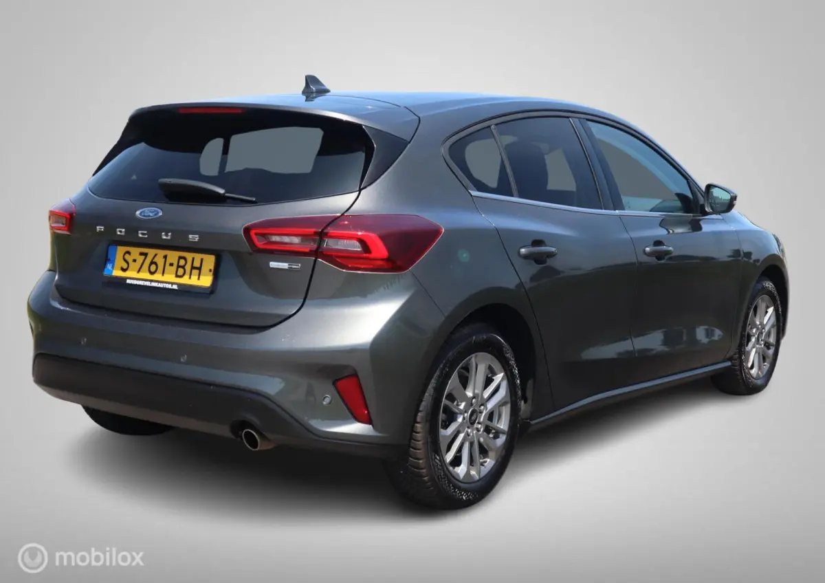 Hatchback EcoBoost Hybrid MHEV 125 PK H6 Groot Groot XXL Navi|Chroom|DonkerGlas|Pdc V+A|Clima