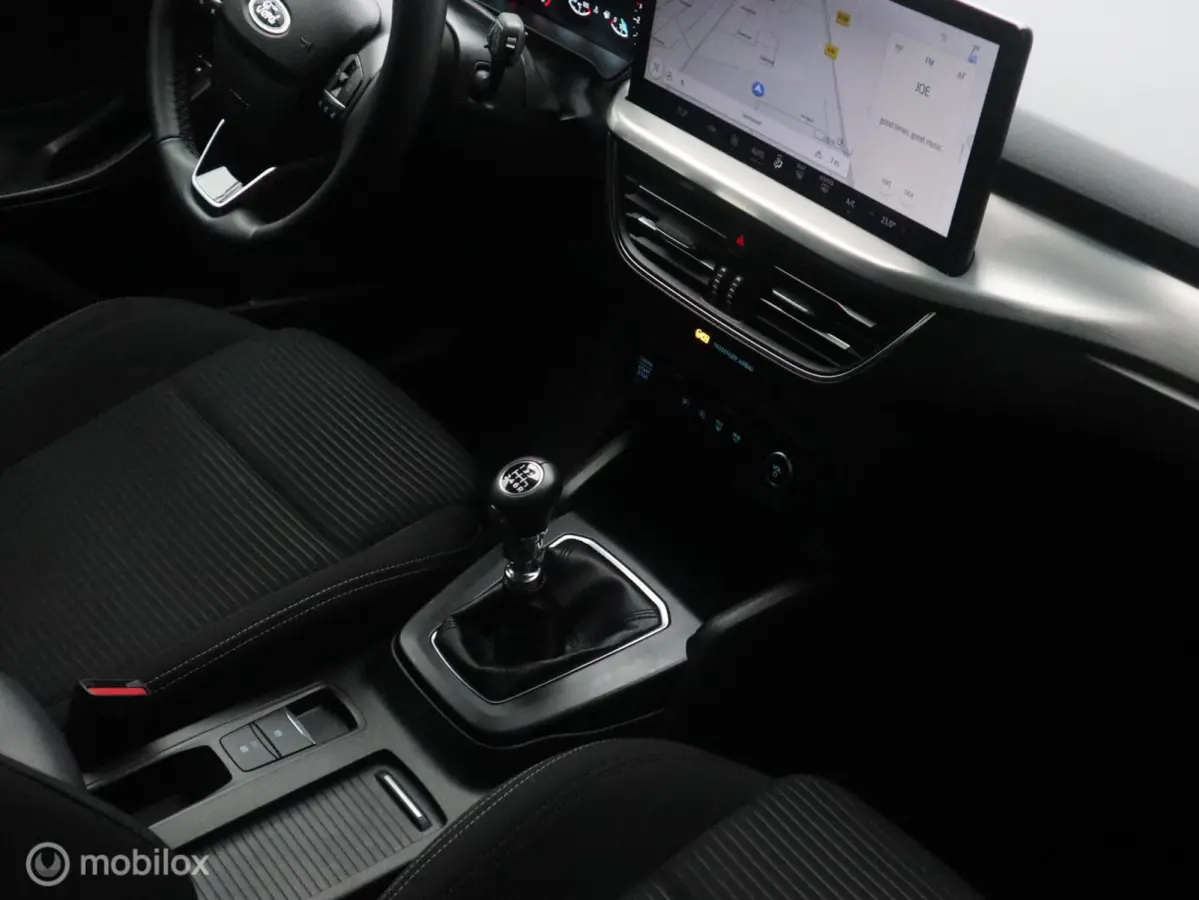Hatchback EcoBoost Hybrid MHEV 125 PK H6 Groot Groot XXL Navi|Chroom|DonkerGlas|Pdc V+A|Clima
