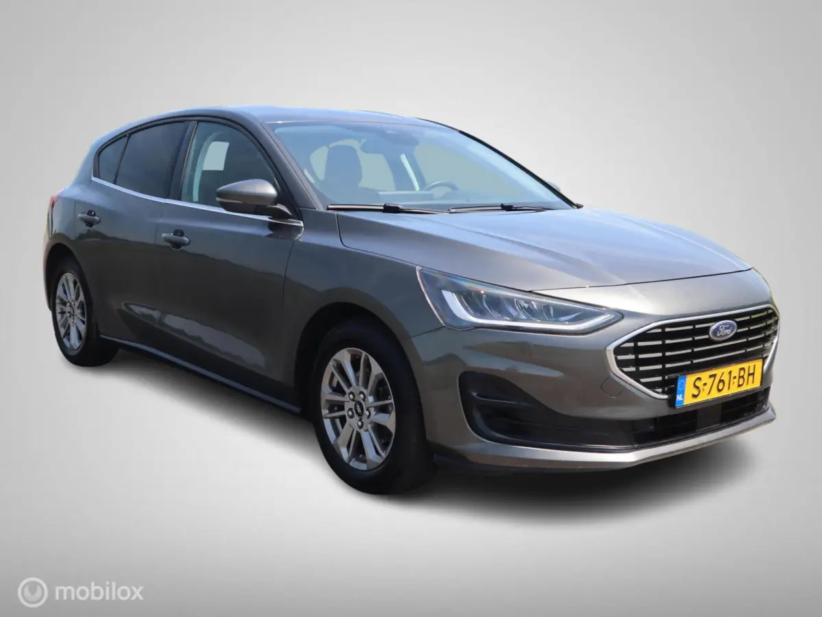 Hatchback EcoBoost Hybrid MHEV 125 PK H6 Groot Groot XXL Navi|Chroom|DonkerGlas|Pdc V+A|Clima