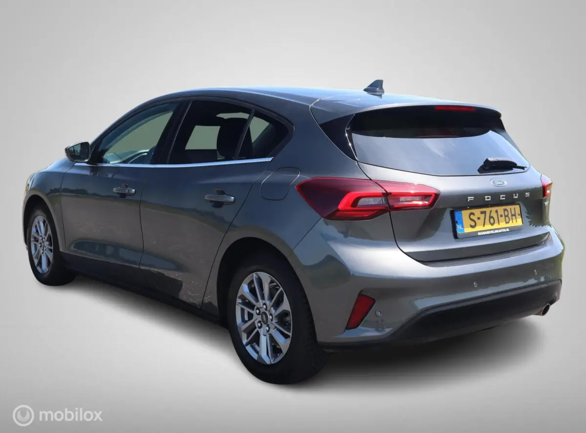 Hatchback EcoBoost Hybrid MHEV 125 PK H6 Groot Groot XXL Navi|Chroom|DonkerGlas|Pdc V+A|Clima