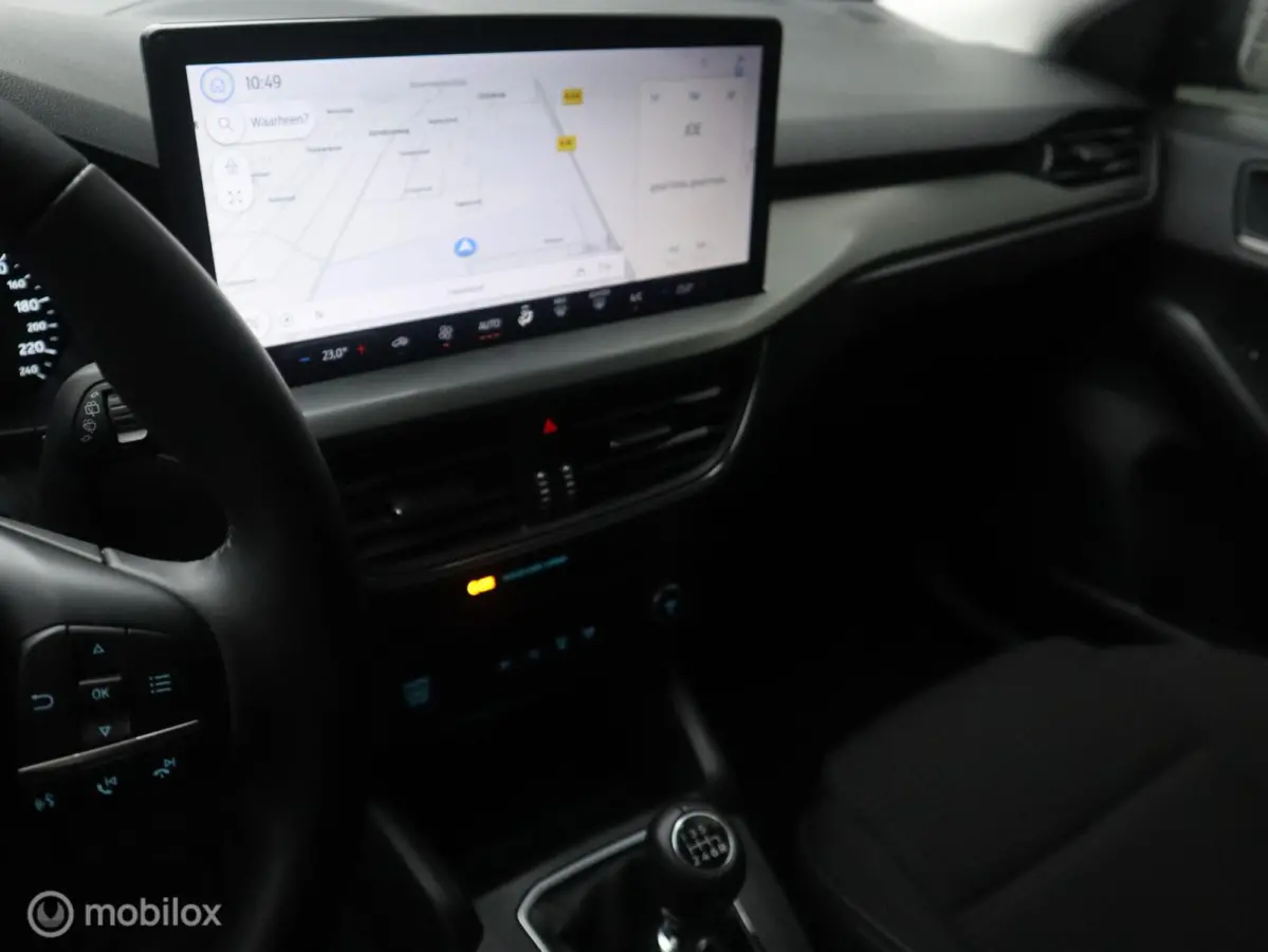 Hatchback EcoBoost Hybrid MHEV 125 PK H6 Groot Groot XXL Navi|Chroom|DonkerGlas|Pdc V+A|Clima