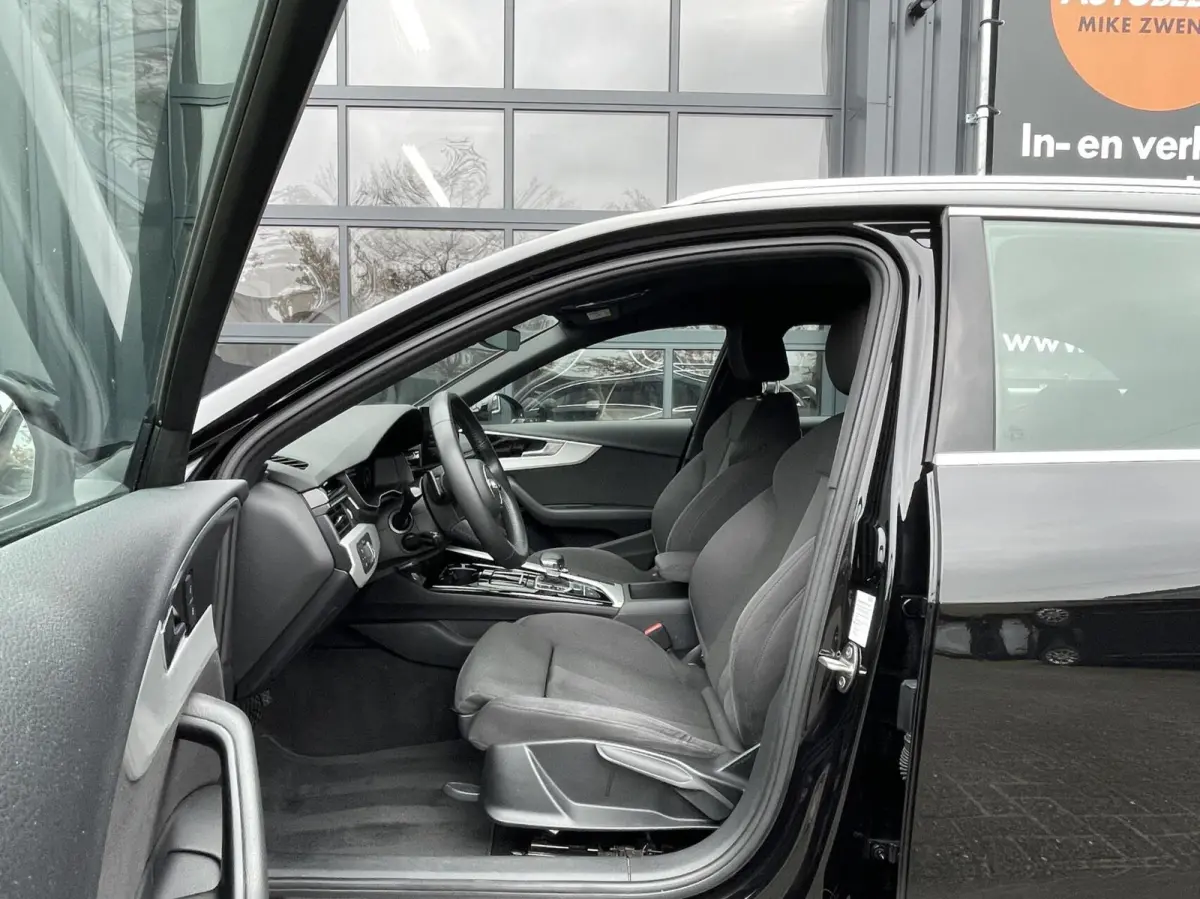 35 TFSI Launch edition Business AUT. VIRTUAL COCKPIT|CARPLAY|TREKHAAK|LED KOPLAMPEN|ORIGINEEL NL