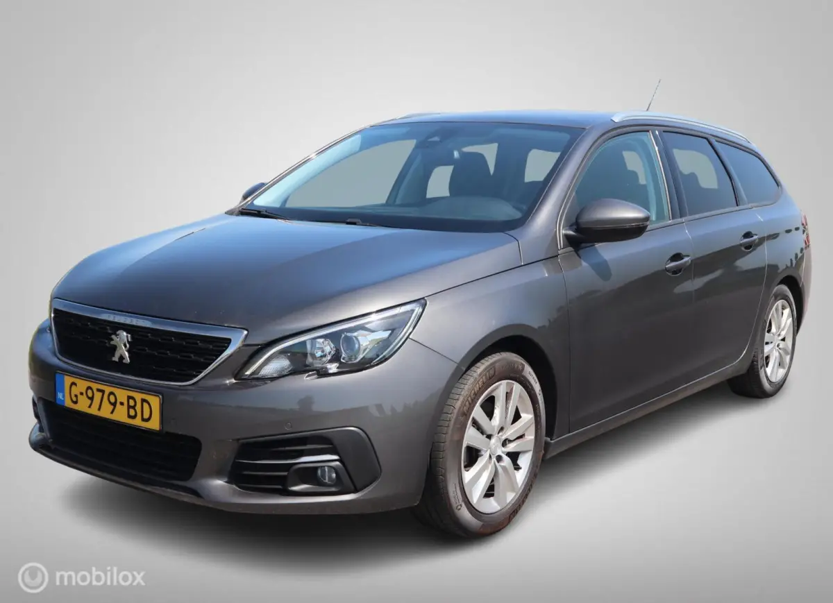 1.2 PT 110 PK H6 Exe Nieuwe D-Riem|Trekhaak|Navi|Panodak|Carplay|PDC V+A|DonkerGlas|16"LMV