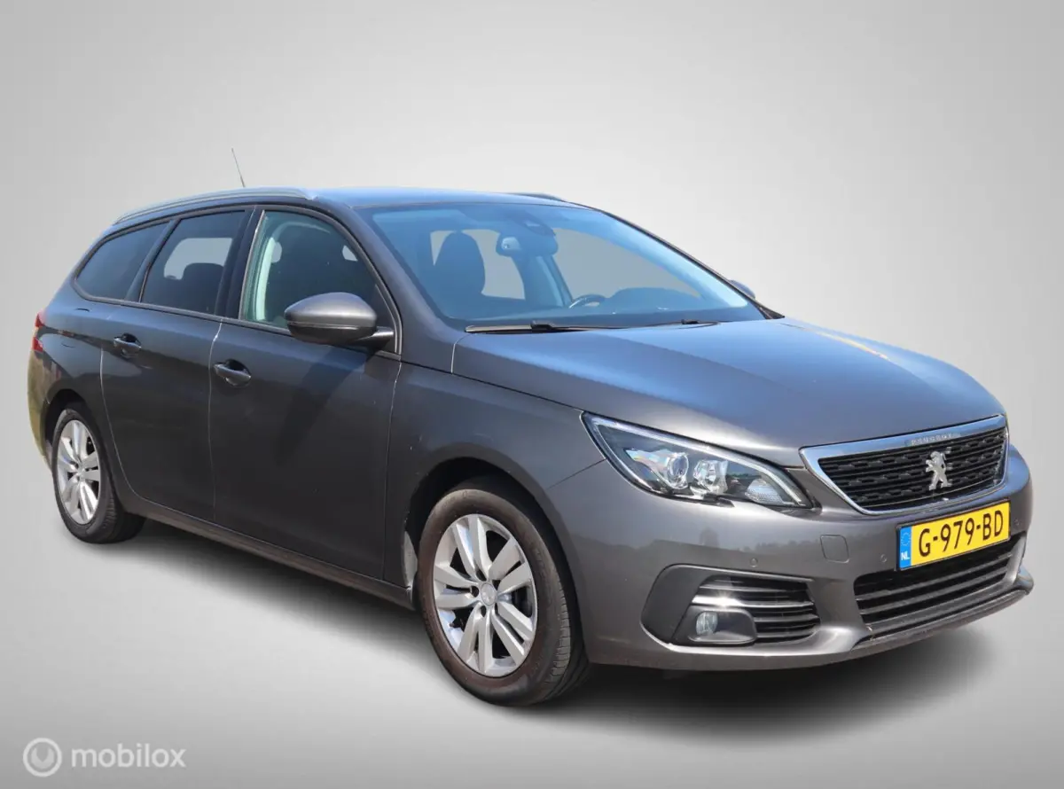 1.2 PT 110 PK H6 Exe Nieuwe D-Riem|Trekhaak|Navi|Panodak|Carplay|PDC V+A|DonkerGlas|16"LMV