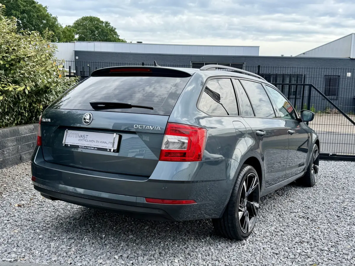 1.0 TSI DSG Ambition Navi|Cruis|PDC|Media Antraciet