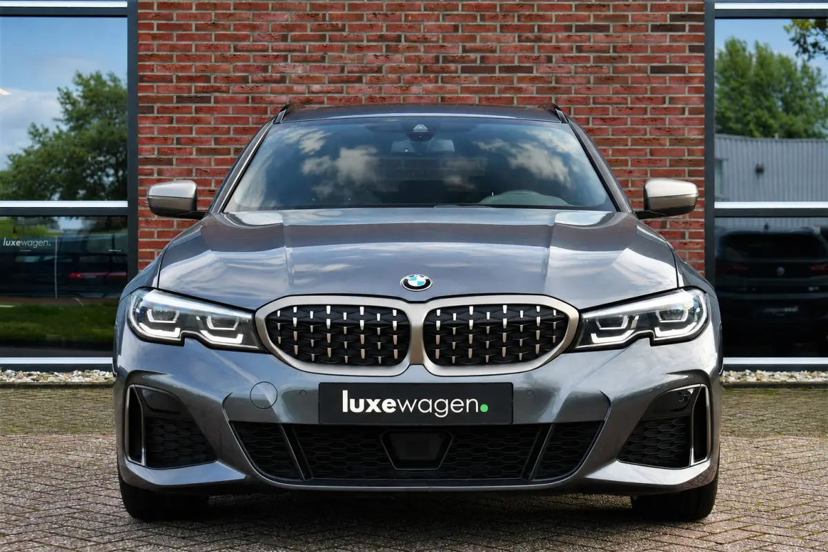 M340d xDrive Pano ACC HiFi El-zetels Adp-onderstel 19inch