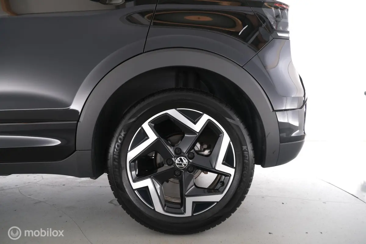 1.5 TSI R-Line Business trekhaak|IQled|stoelverw.|cam|nav|acc|lmv17