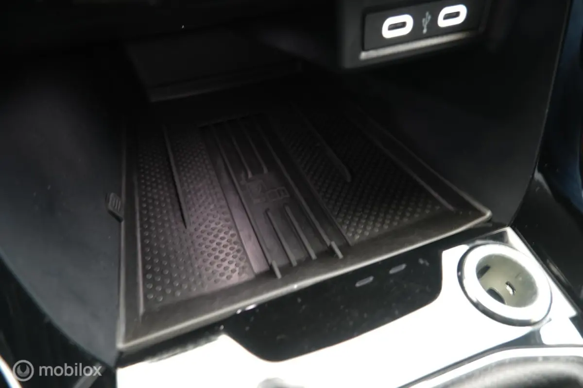 1.5 TSI R-Line Business trekhaak|IQled|stoelverw.|cam|nav|acc|lmv17