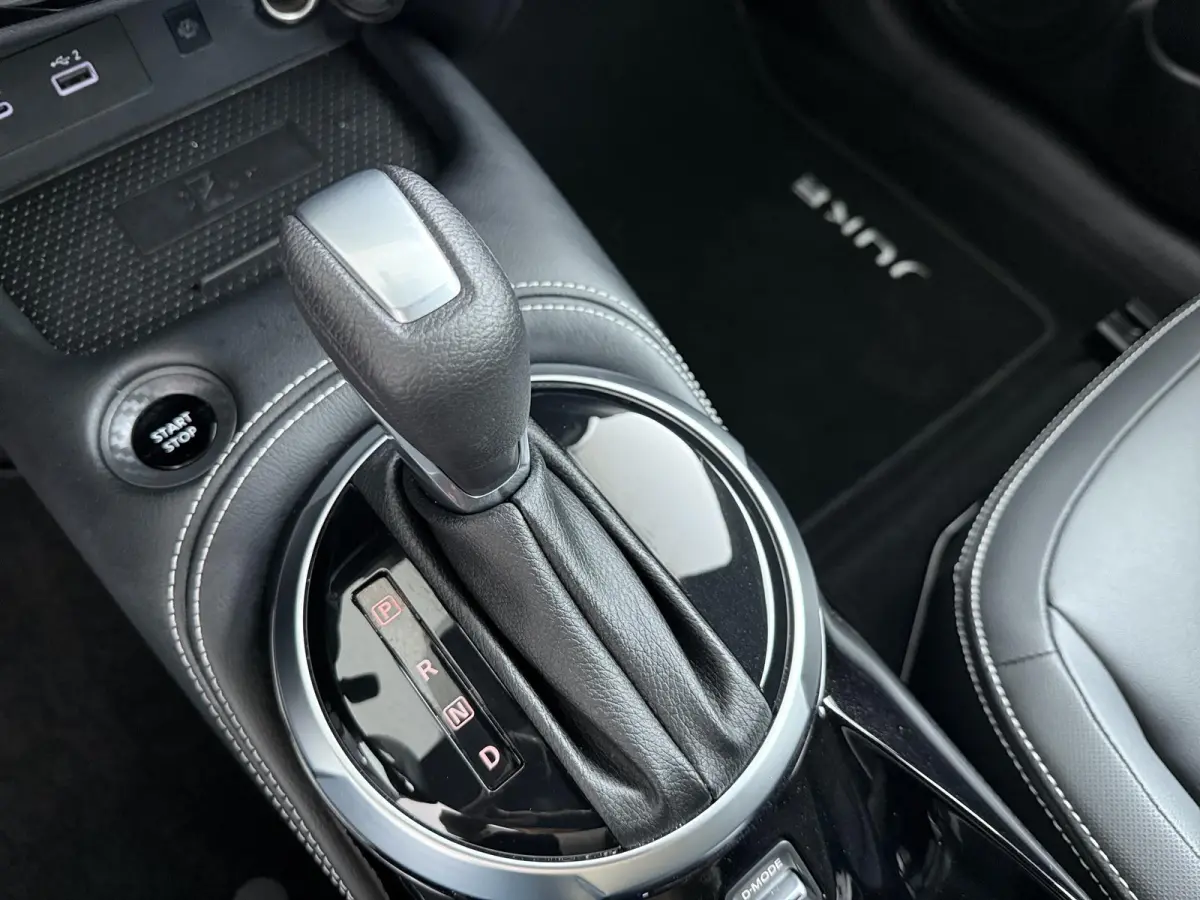 1.6 Hybrid Tekna | BOSE Audio | Stoel-, Stuur- & Voorruitverw. |