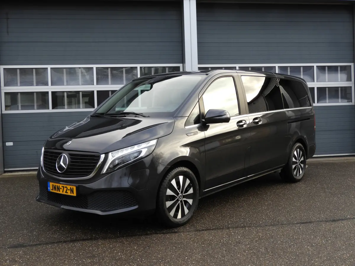 Mercedes-Benz Eqv leasen