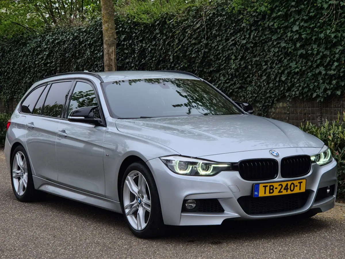 M Sport Apple CarPlay dig.dash Navi GR NAP NL Edition M Sport Shadow Executive