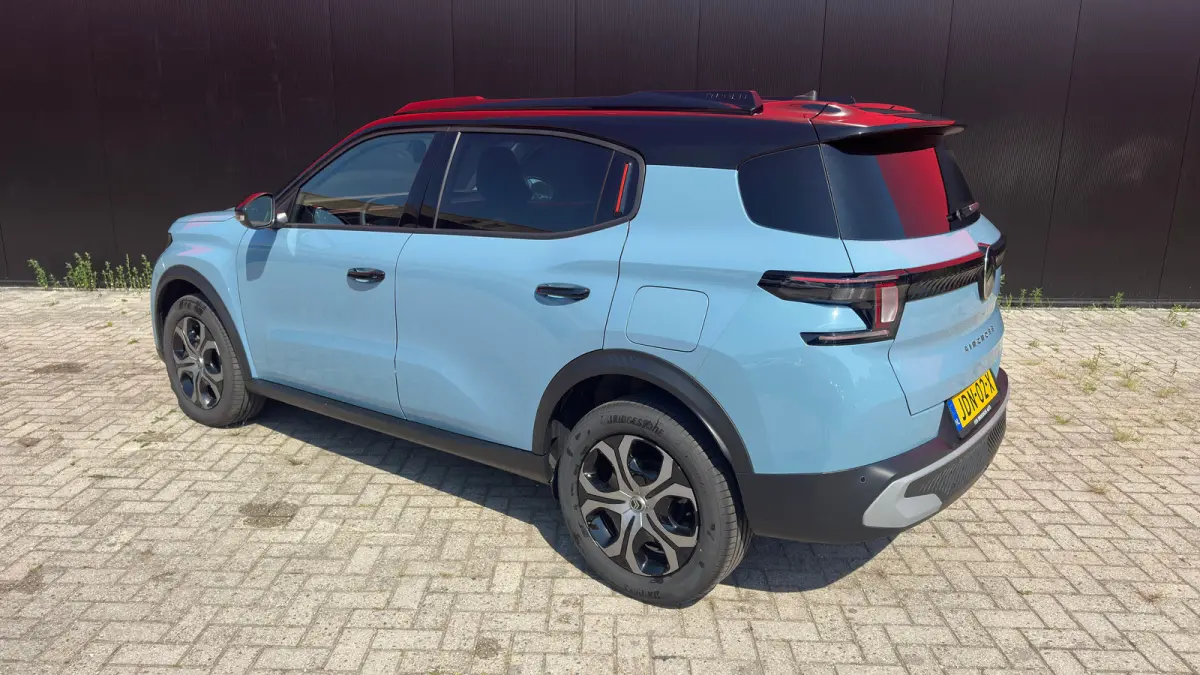 1.2 Hybrid 145pk Plus | Climate Control | Parkeersensoren | Infotainment scherm | Achteruitrijcamera | Bestuurdersstoel in hoogte verstelbaar | Cruise control