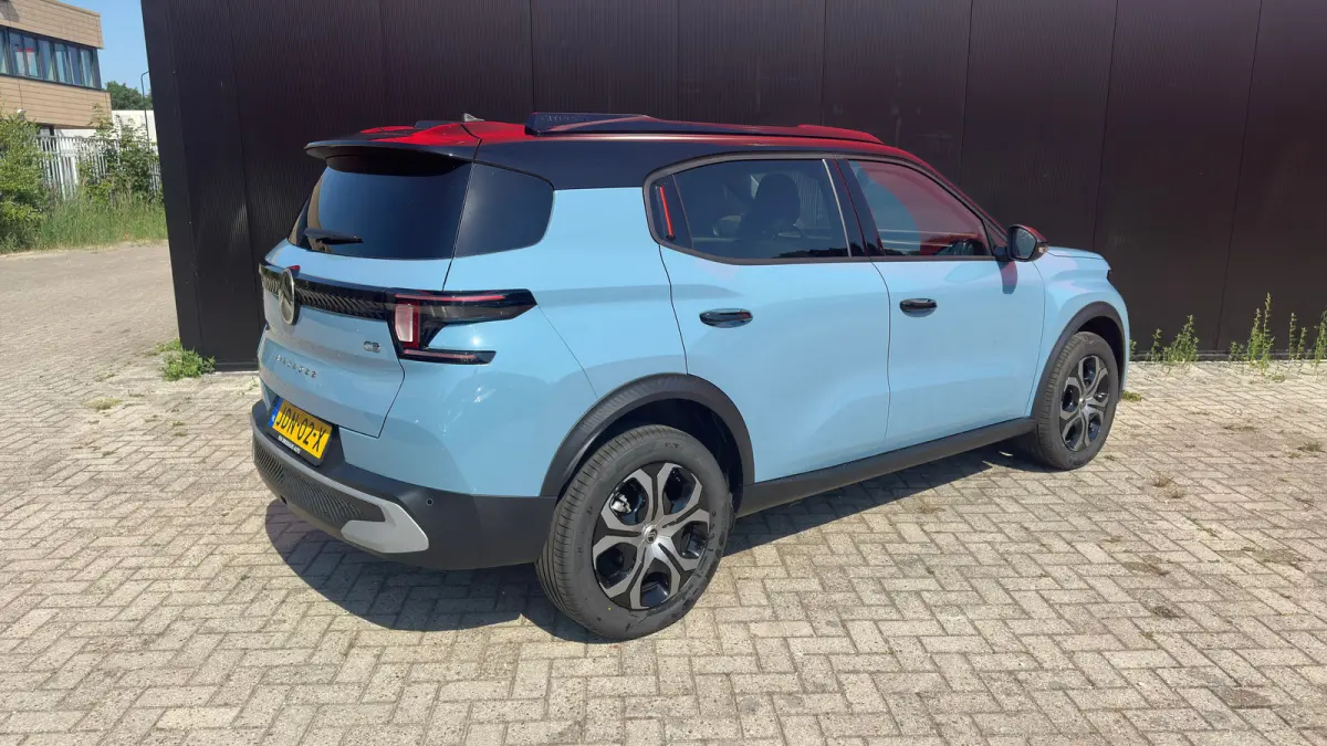 1.2 Hybrid 145pk Plus | Climate Control | Parkeersensoren | Infotainment scherm | Achteruitrijcamera | Bestuurdersstoel in hoogte verstelbaar | Cruise control