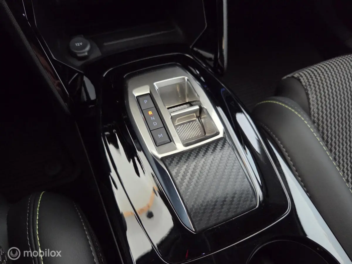 1.2 Hybrid 136 GT automaat leer|led|cam360|ecc|dab|lmv17
