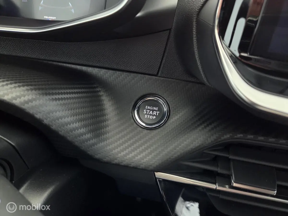 1.2 Hybrid 136 GT automaat leer|led|cam360|ecc|dab|lmv17