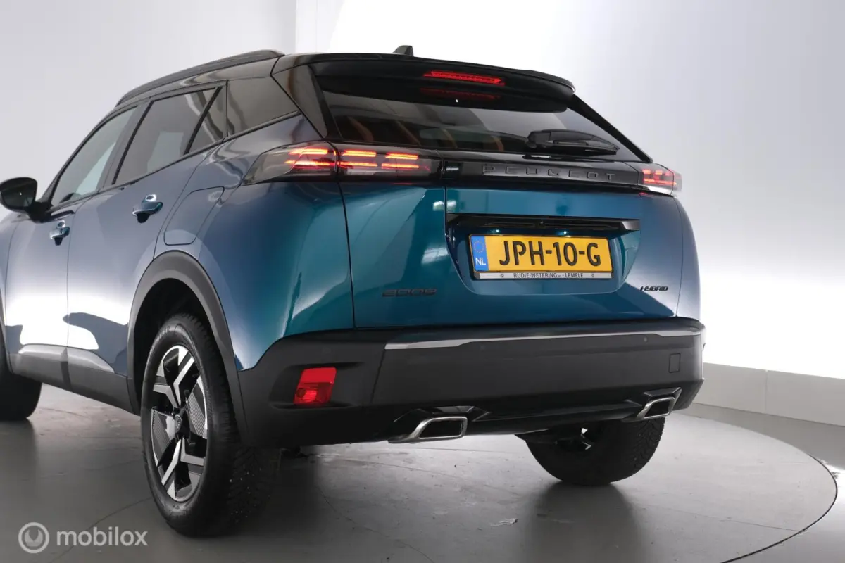 1.2 Hybrid 136 GT automaat leer|led|cam360|ecc|dab|lmv17