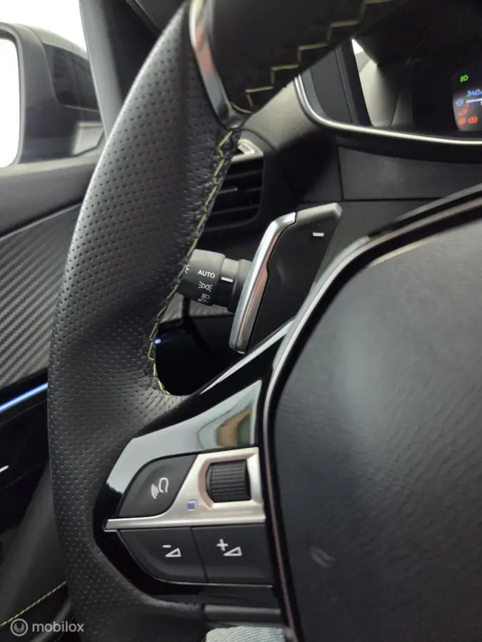 1.2 Hybrid 136 GT automaat leer|led|cam360|ecc|dab|lmv17