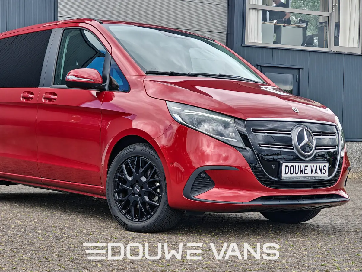 L2 300 Facelift Model 2x schuifdeur Camera DAB 7 Persoons