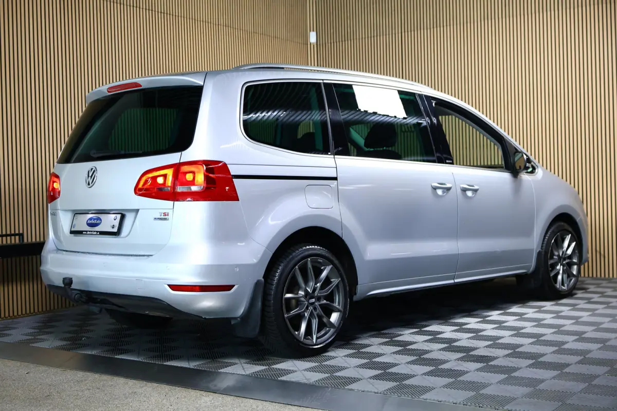 1.4 TSI DSG Highline 1eEIG! XENON TREKHK STOELVW CRUISE '12