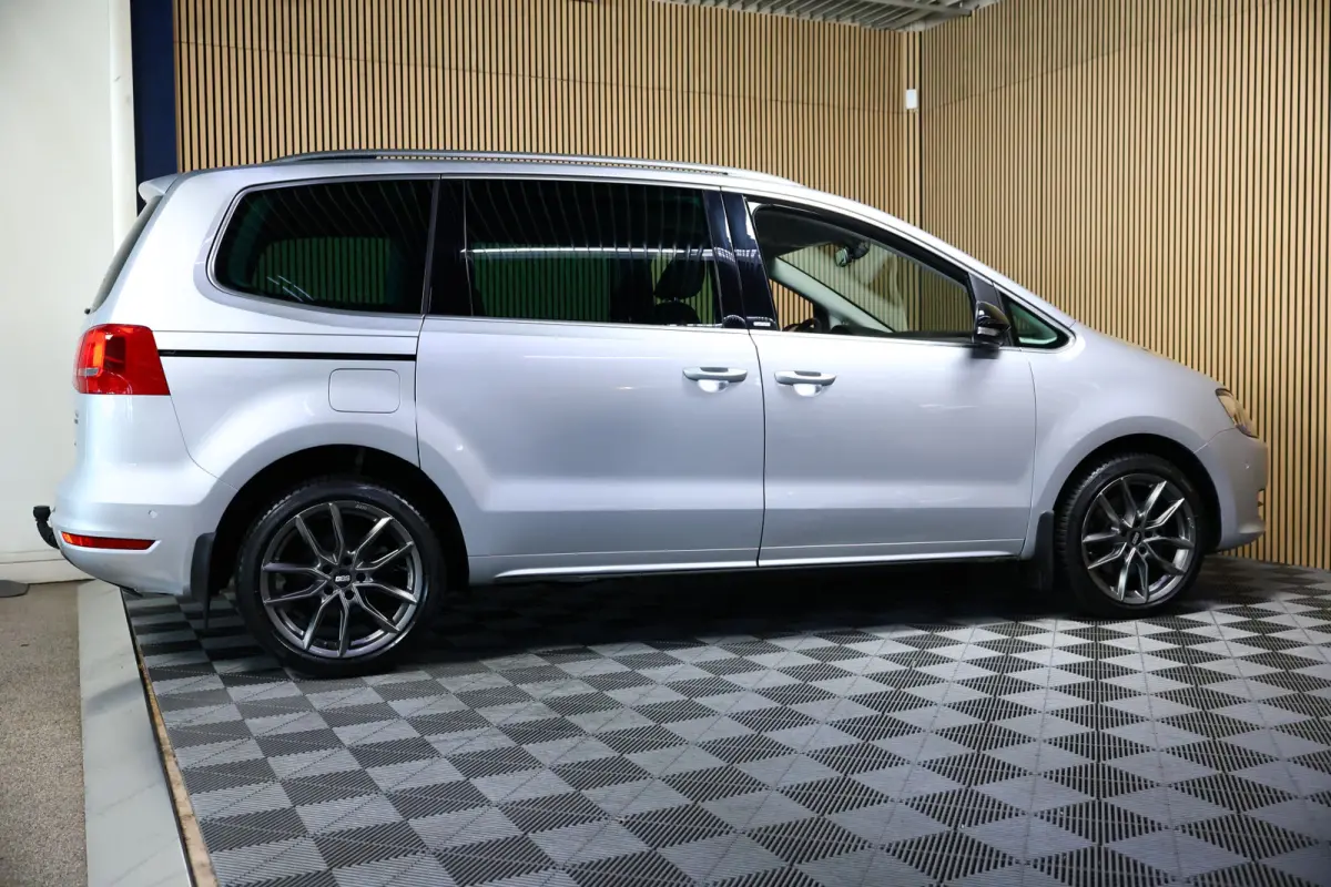 1.4 TSI DSG Highline 1eEIG! XENON TREKHK STOELVW CRUISE '12