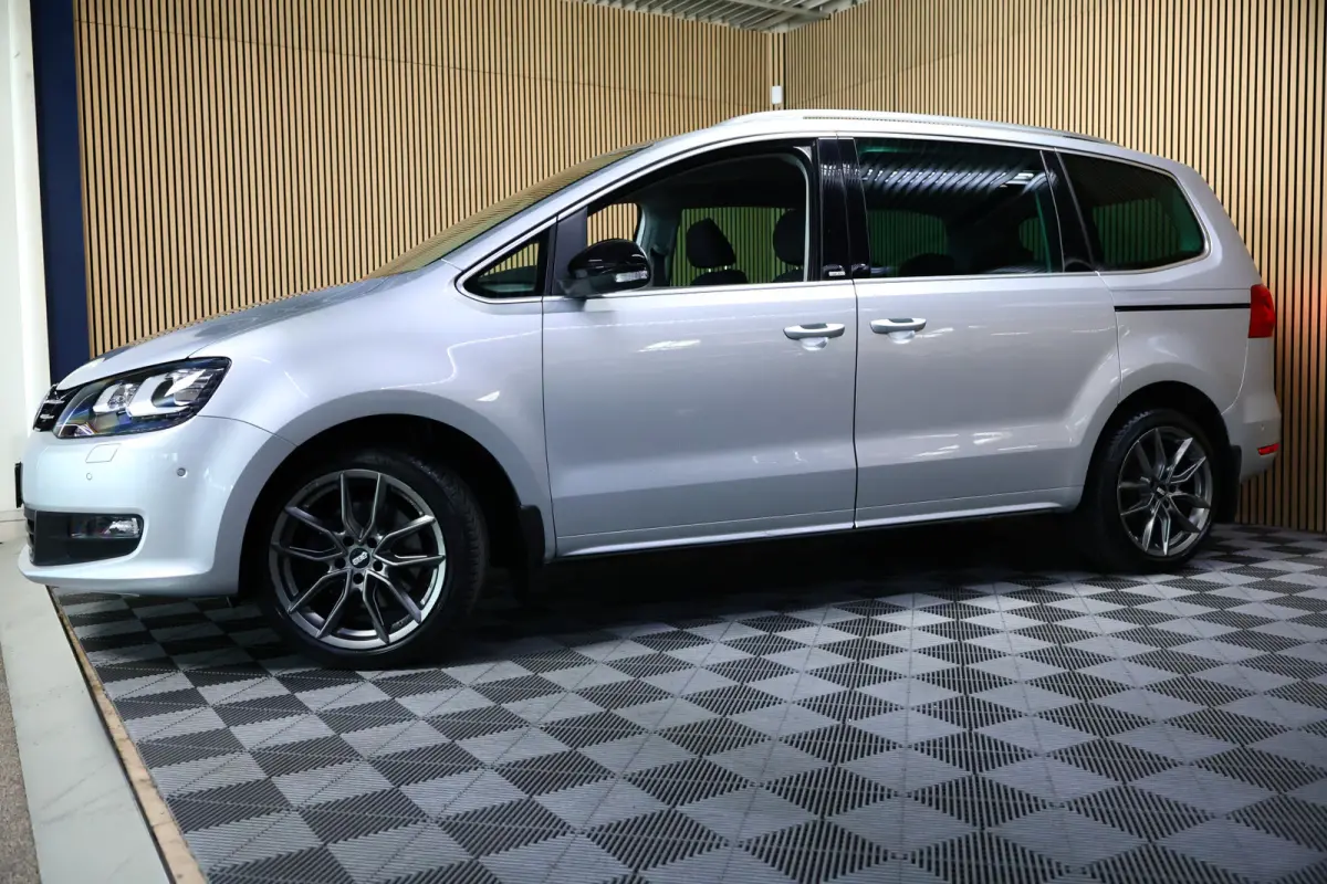 1.4 TSI DSG Highline 1eEIG! XENON TREKHK STOELVW CRUISE '12