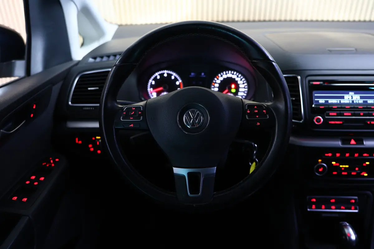 1.4 TSI DSG Highline 1eEIG! XENON TREKHK STOELVW CRUISE '12