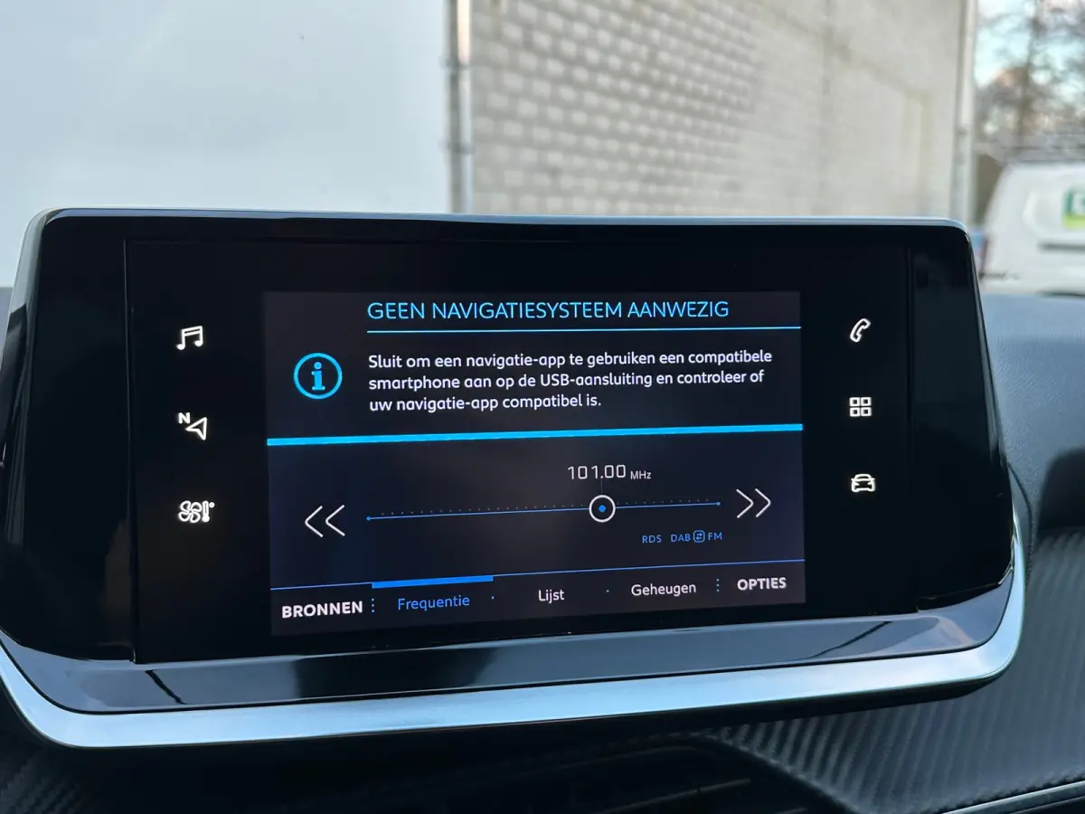 1.2 Turbo Allure | Camera achter | Climate Control | Apple Carplay / Android Auto | L.M. | Achteruitrijcamera | Airco (automatisch) | Apple Carplay/Android Auto