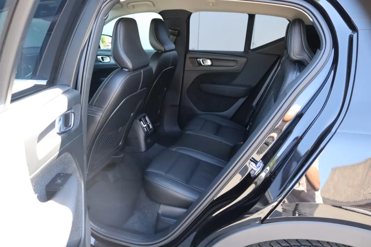 T5 PHEV 265PK Inscription Leder/360-camera/Carplay-android/Keyfree