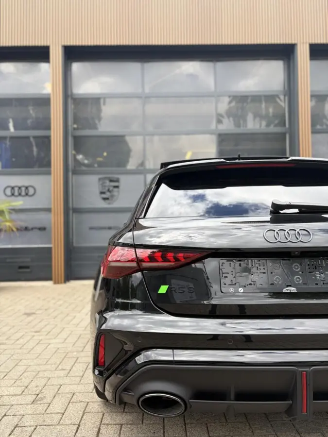 RS 3 2.5 TFSI RS 3 quattro