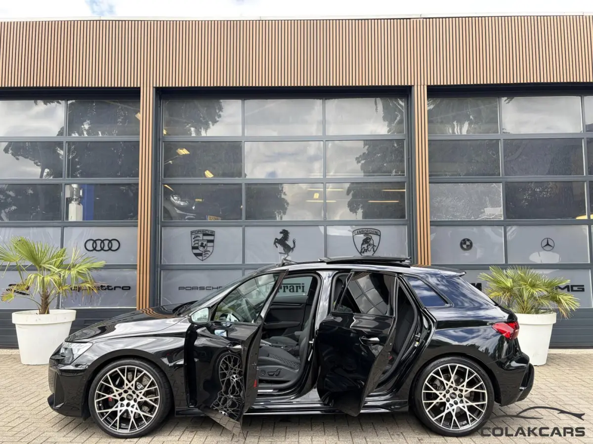 RS 3 2.5 TFSI RS 3 quattro