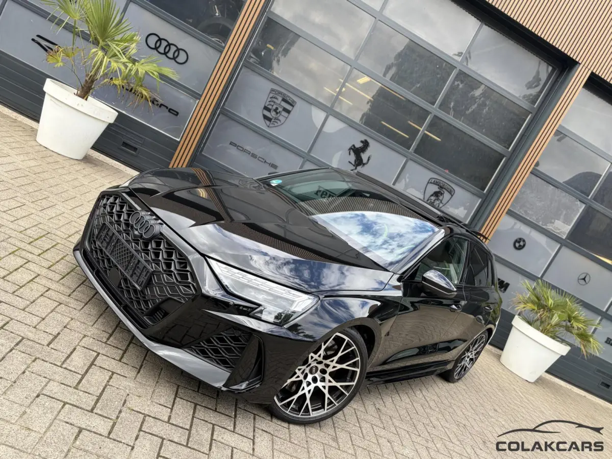 RS 3 2.5 TFSI RS 3 quattro