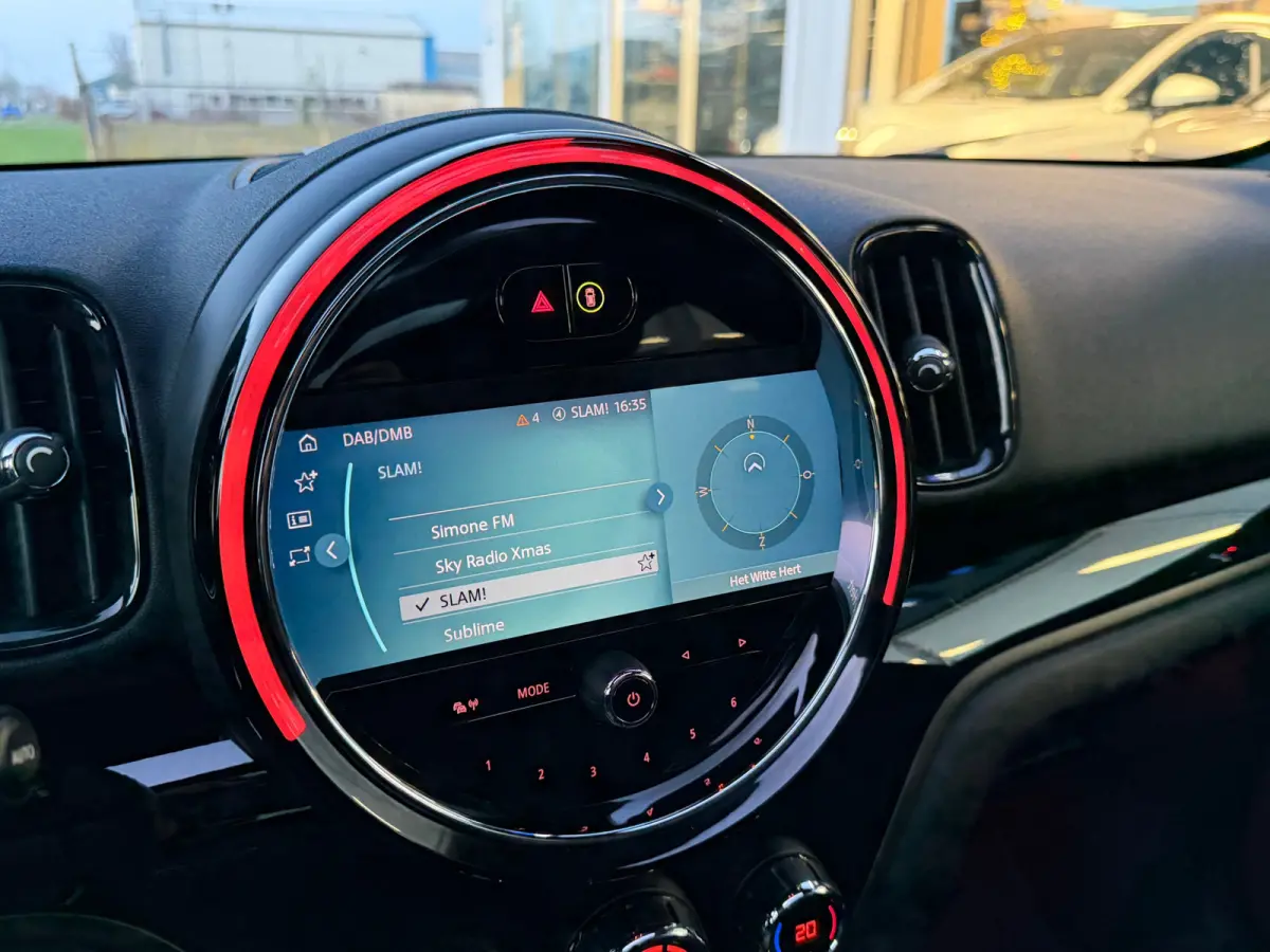 Mini 2.0 Cooper ALL4 Chili Leder | Hud | Panorama