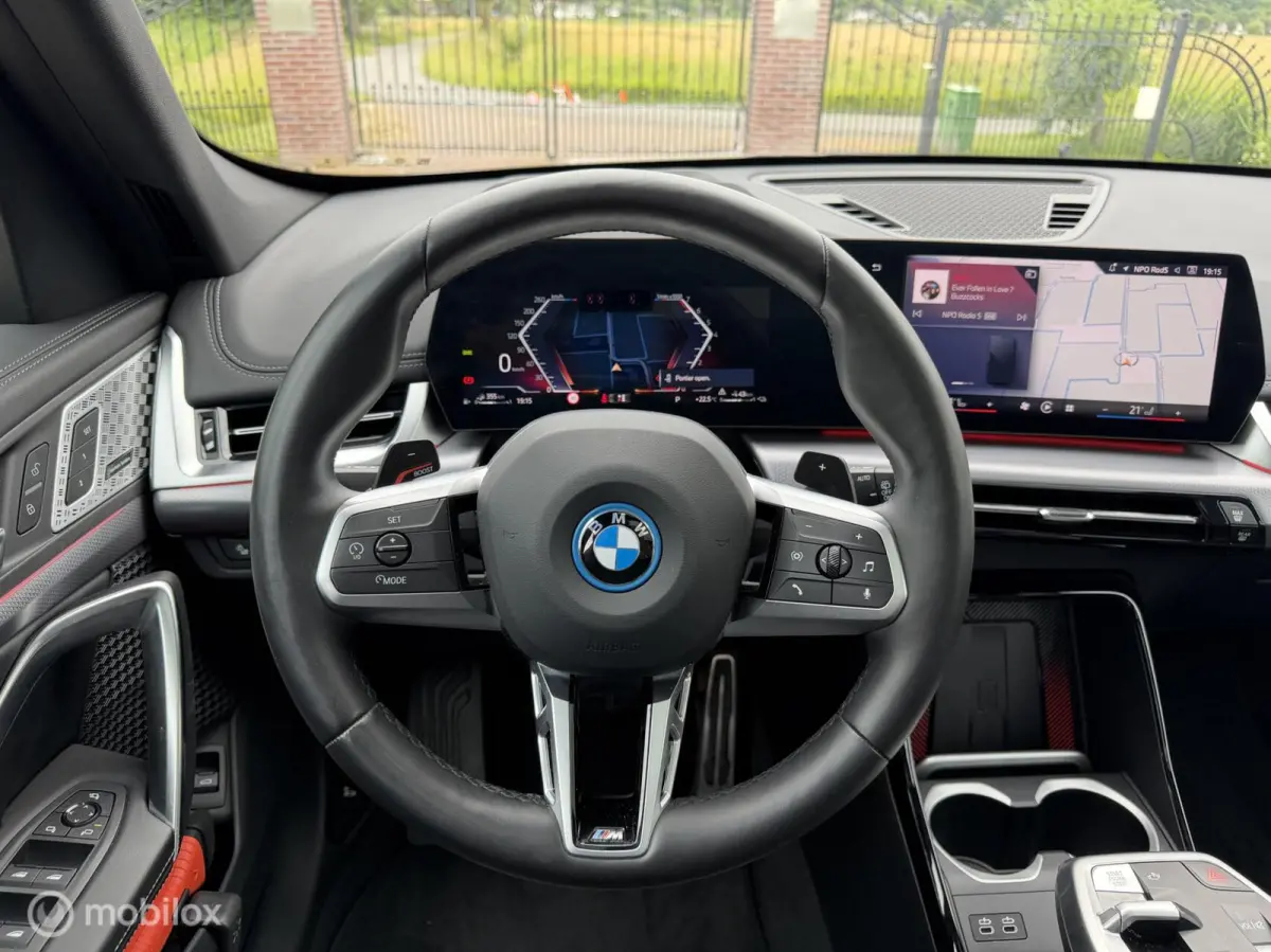 xDrive25e M Sport Pano H&K HUD 360 Memory Leder ACC