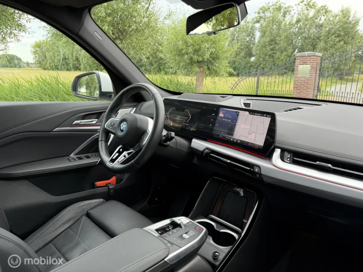 xDrive25e M Sport Pano H&K HUD 360 Memory Leder ACC