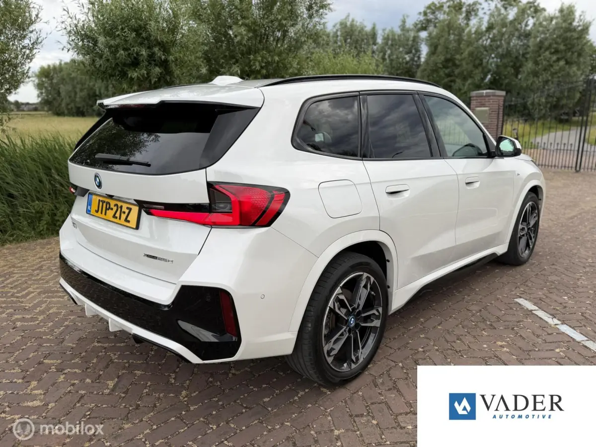 xDrive25e M Sport Pano H&K HUD 360 Memory Leder ACC