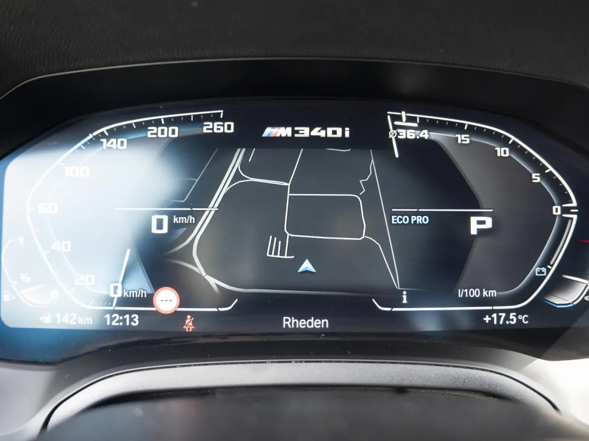 M340i xDrive | Innovationspakket | Comfort Access | Head-Up Display | Achteruitrijcamera | Stoelverwarming | PDC | Laserlight | 19 inch