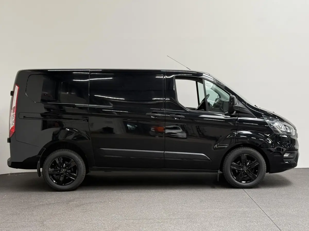 300 2.0 TDCI L1H1 Trend Automaat Raptor Edition Parkeersensoren Cruise Control Airco Stoelverwarming Verwarmbare voorruit