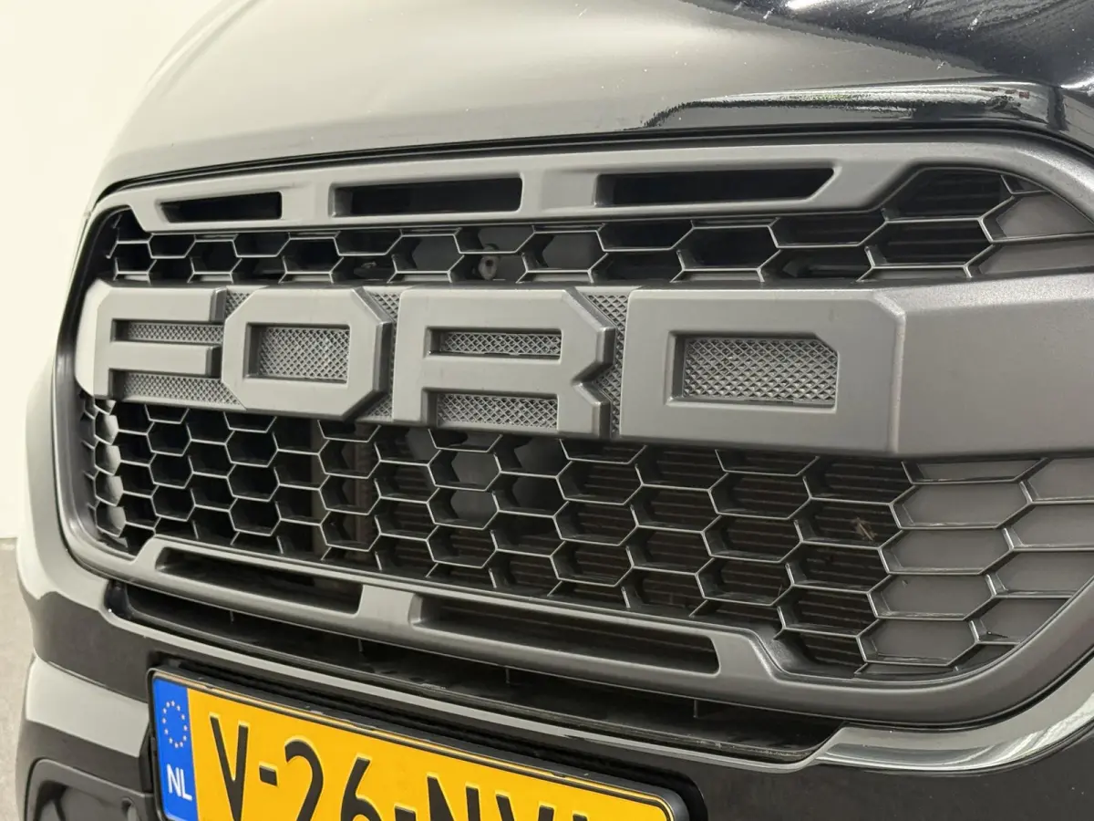 300 2.0 TDCI L1H1 Trend Automaat Raptor Edition Parkeersensoren Cruise Control Airco Stoelverwarming Verwarmbare voorruit