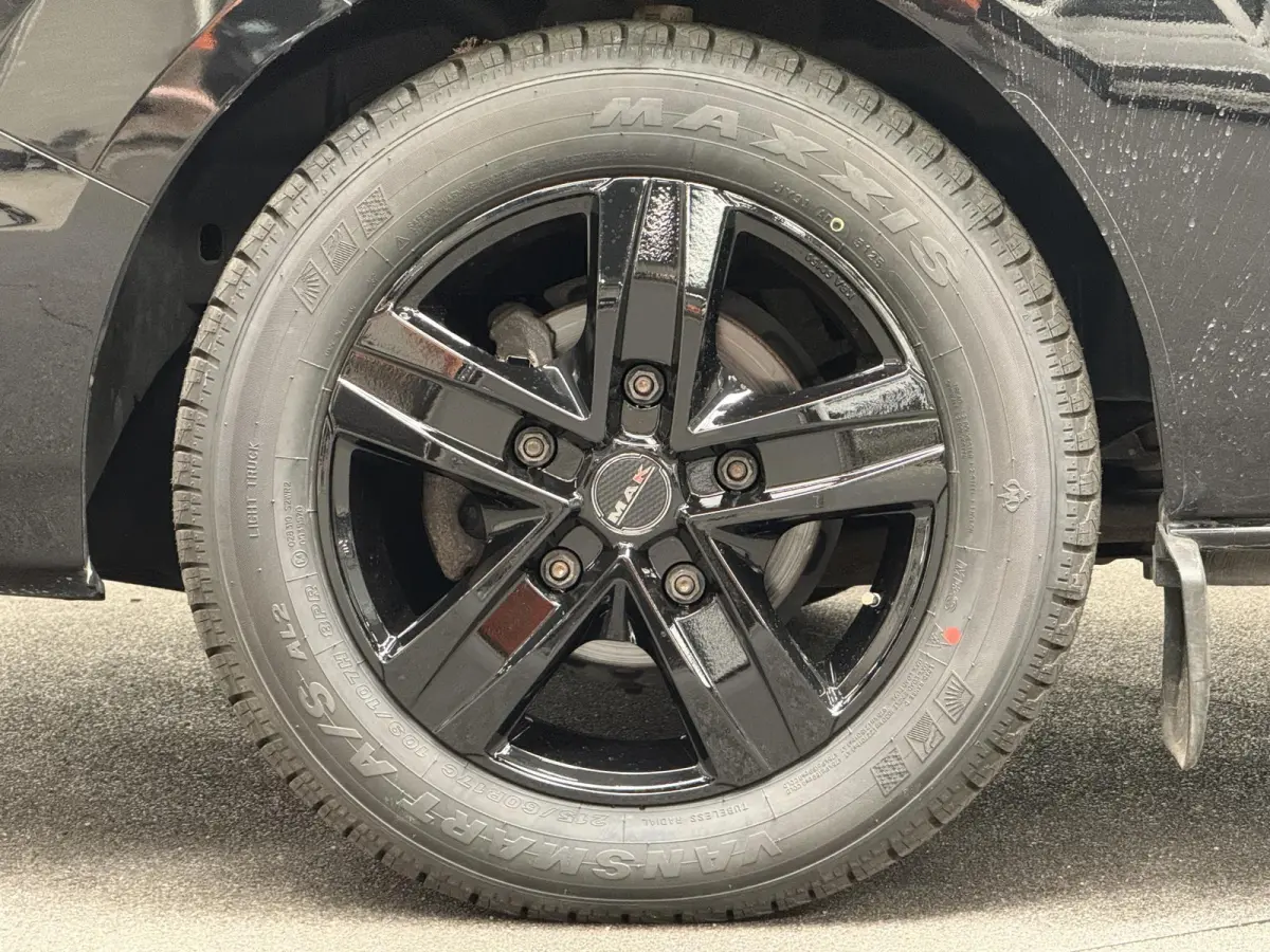 300 2.0 TDCI L1H1 Trend Automaat Raptor Edition Parkeersensoren Cruise Control Airco Stoelverwarming Verwarmbare voorruit