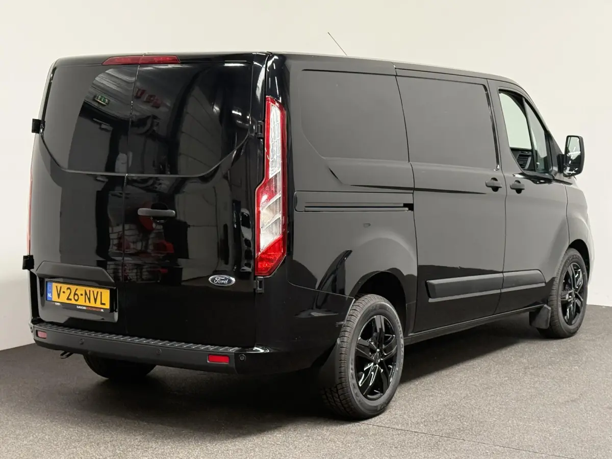 300 2.0 TDCI L1H1 Trend Automaat Raptor Edition Parkeersensoren Cruise Control Airco Stoelverwarming Verwarmbare voorruit