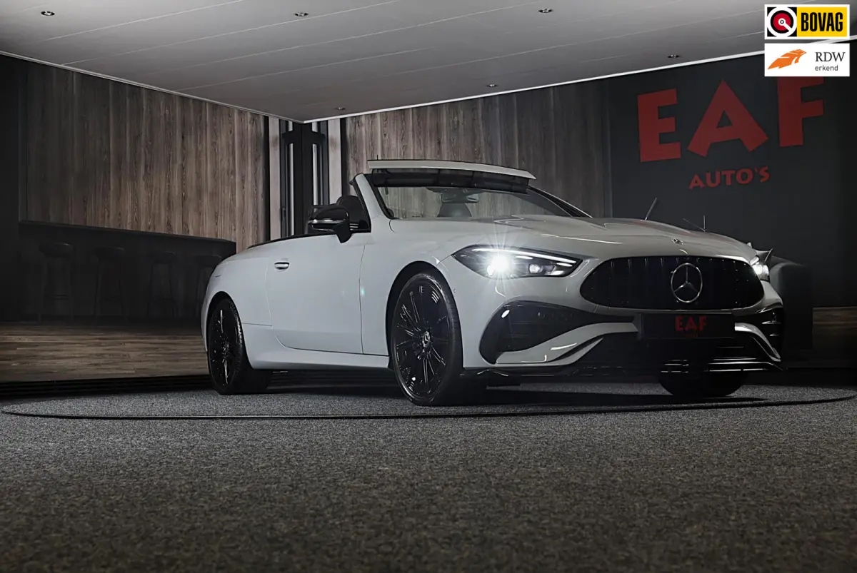 300 4MATIC AMG Line / Massage / Head Up / Memory / Aircap / Leder / Verkoeling / Burmester / 20 Inch