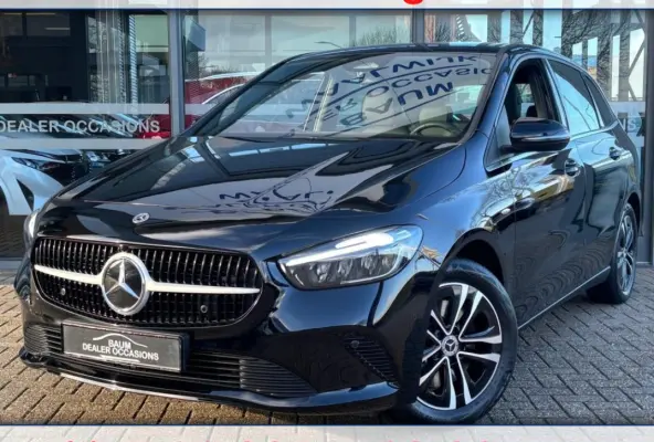 250E AUTOMAAT LUXURY LINE NAVI PDC-CAMRERA STOELVW.