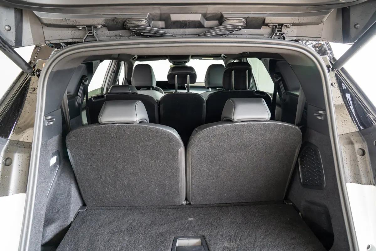 1.2 Hybrid 145 GT | 2 stoelen op derde rij | Achterbank in delen neerklapbaar | Achteruitrijcamera