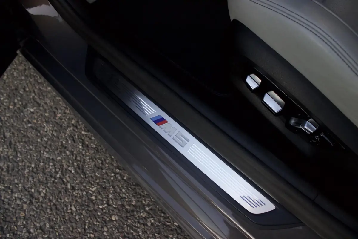 M5 Competition | Individual - Keramisch - Full Akrapovic