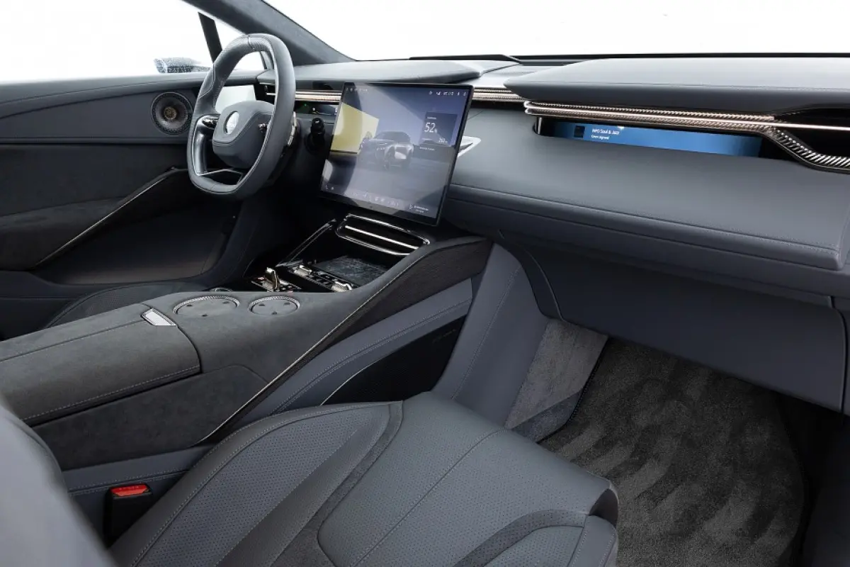EDS 450 S 4WD Executive Seat 112 kWh | PANORAMADAK | SOH: 99,3% |