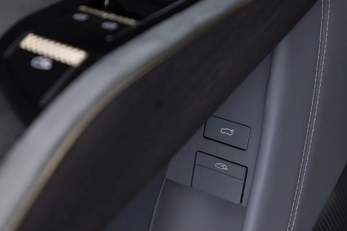 EDS 450 S 4WD Executive Seat 112 kWh | PANORAMADAK | SOH: 99,3% |