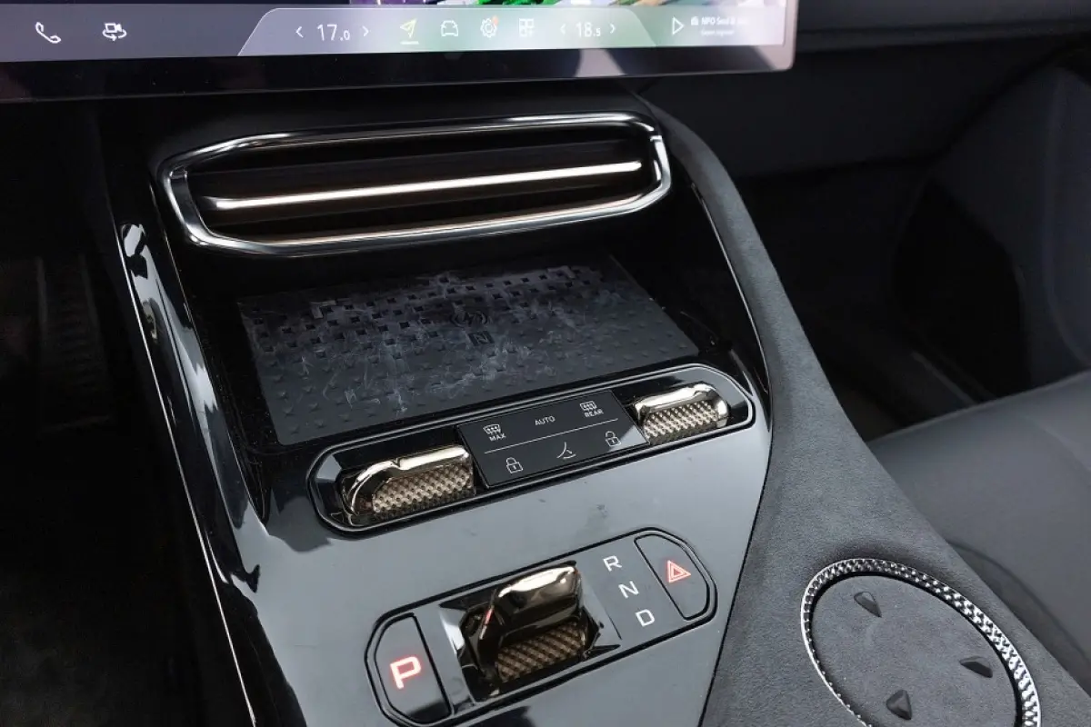 EDS 450 S 4WD Executive Seat 112 kWh | PANORAMADAK | SOH: 99,3% |
