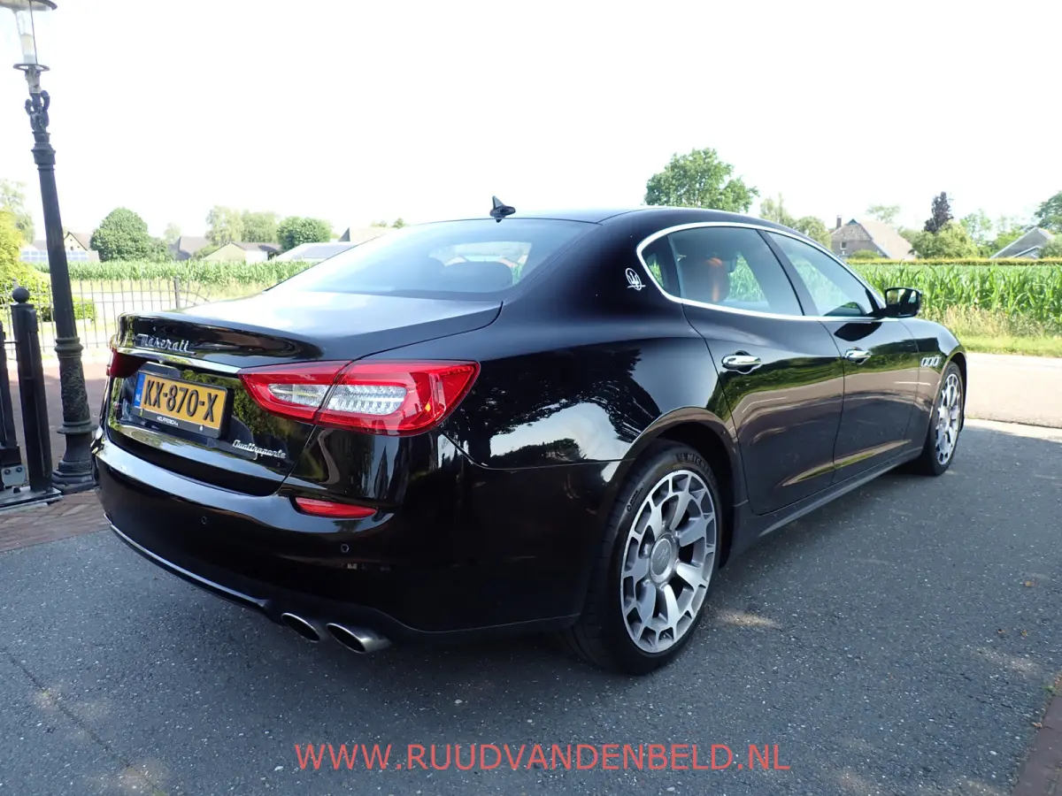 3.0 S Q4 20 INCH / NAVI / SCHUIFDAK